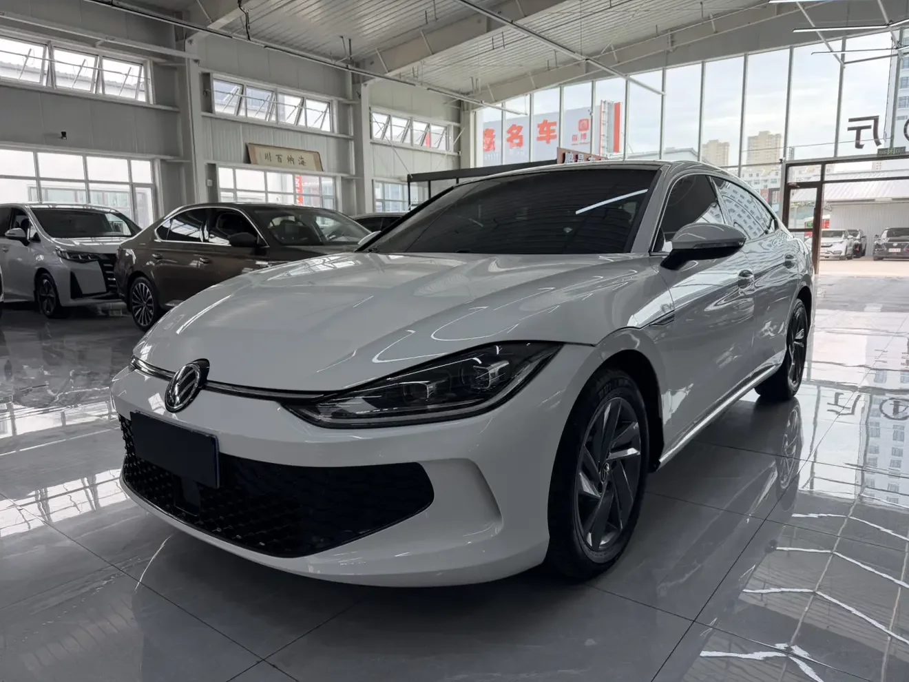 Volkswagen Lamando