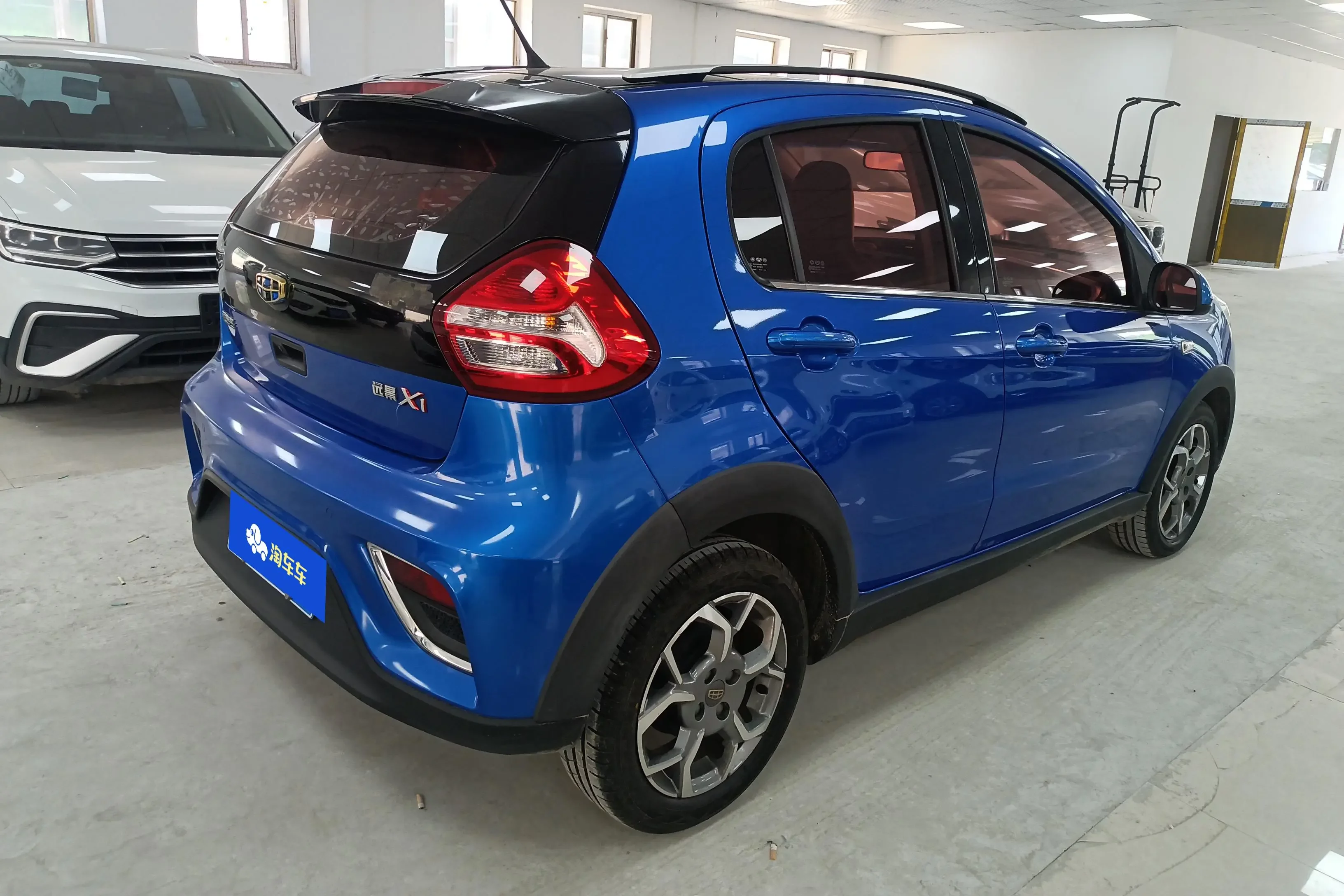 Geely Vision X1