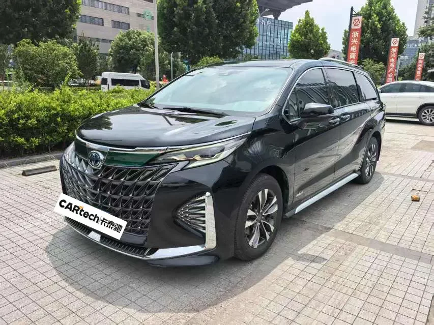 Toyota Granvia