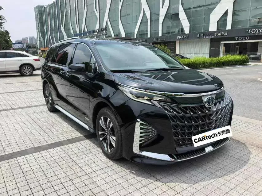 Toyota Granvia