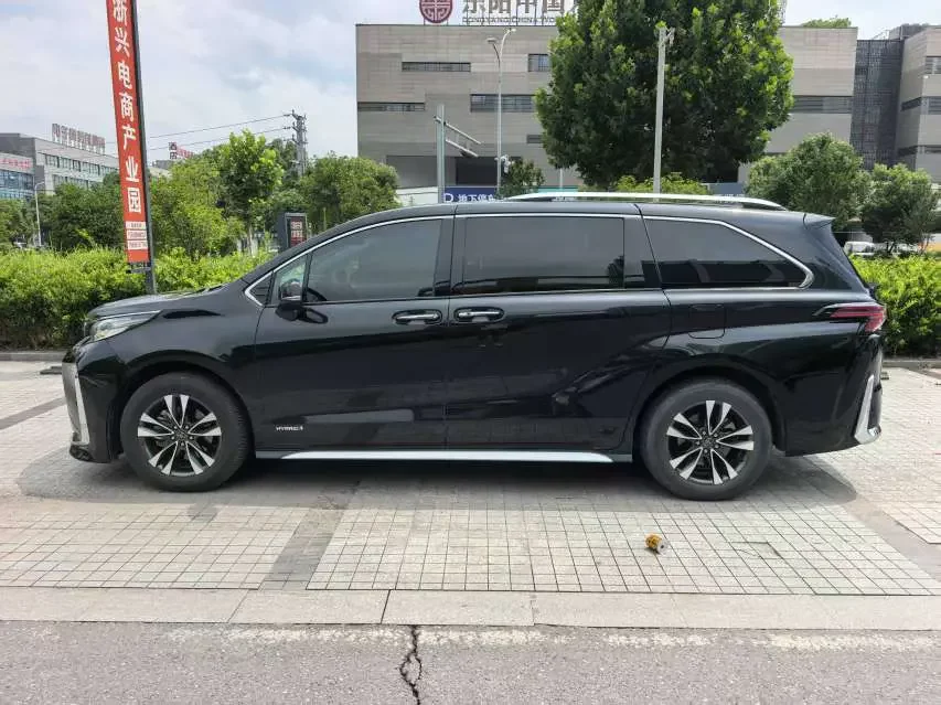 Toyota Granvia
