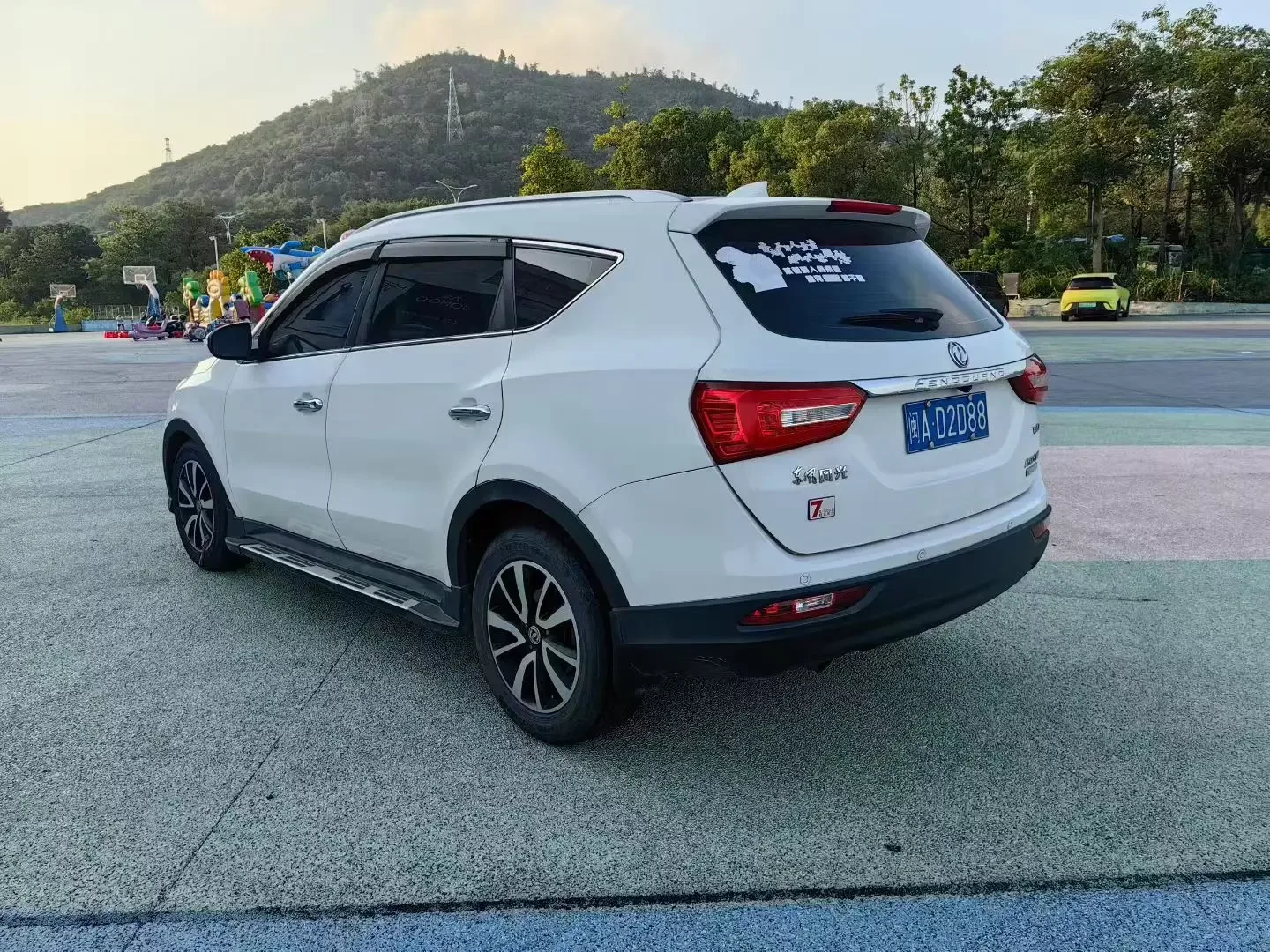 Dongfeng Fengon 580
