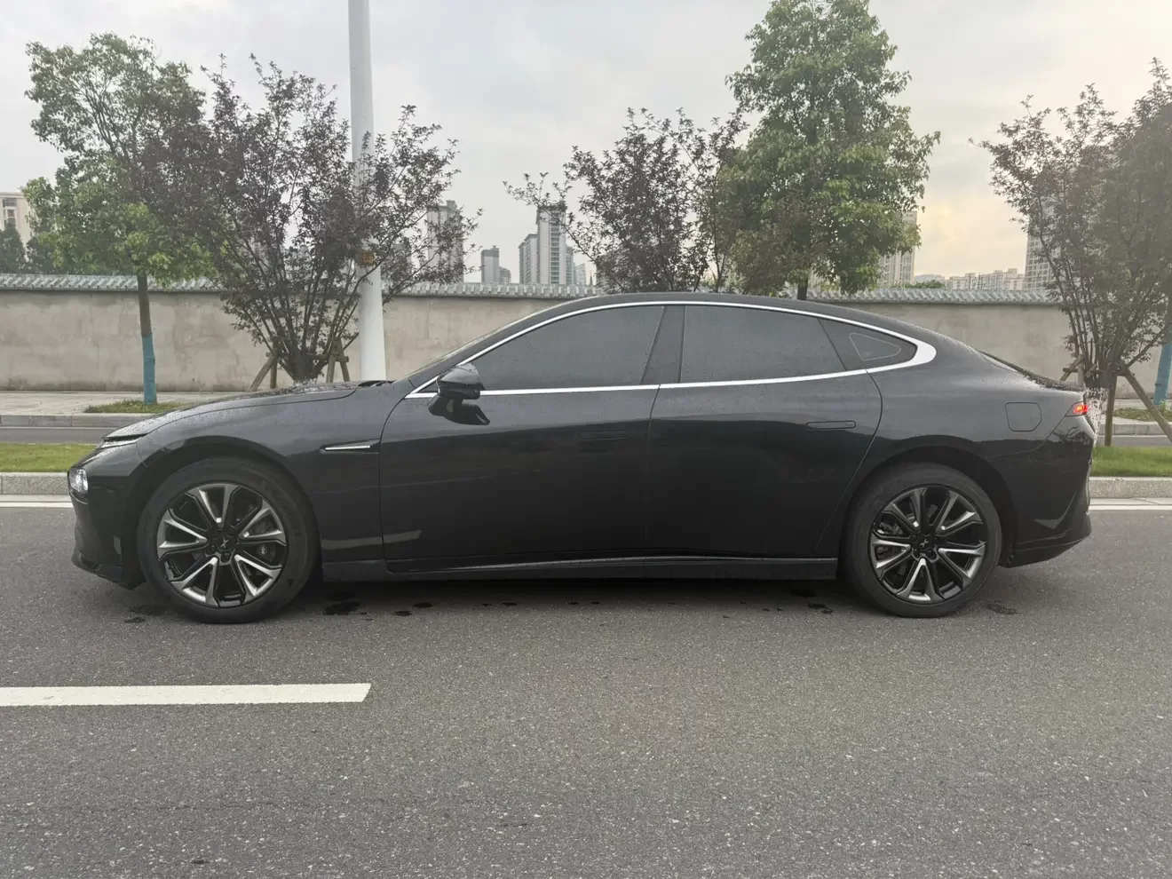 Xpeng P7