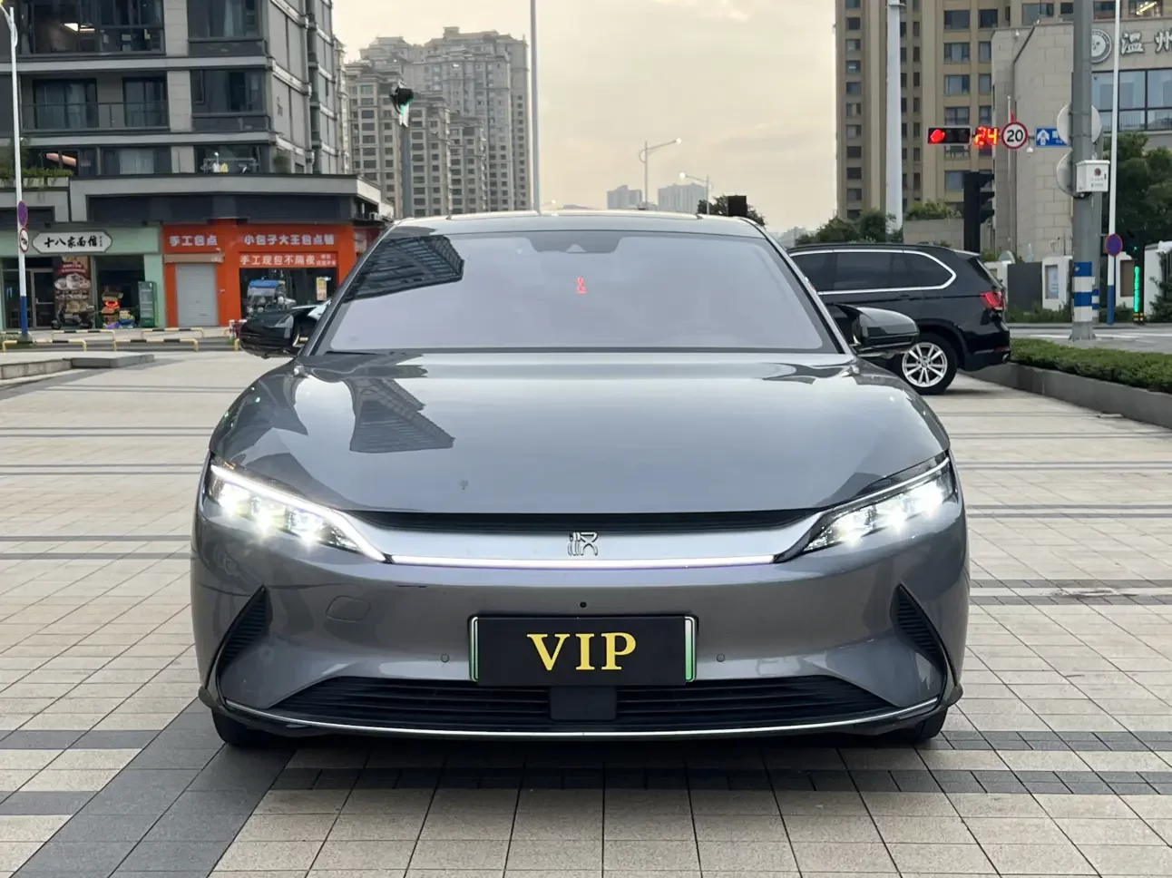 BYD Han EV