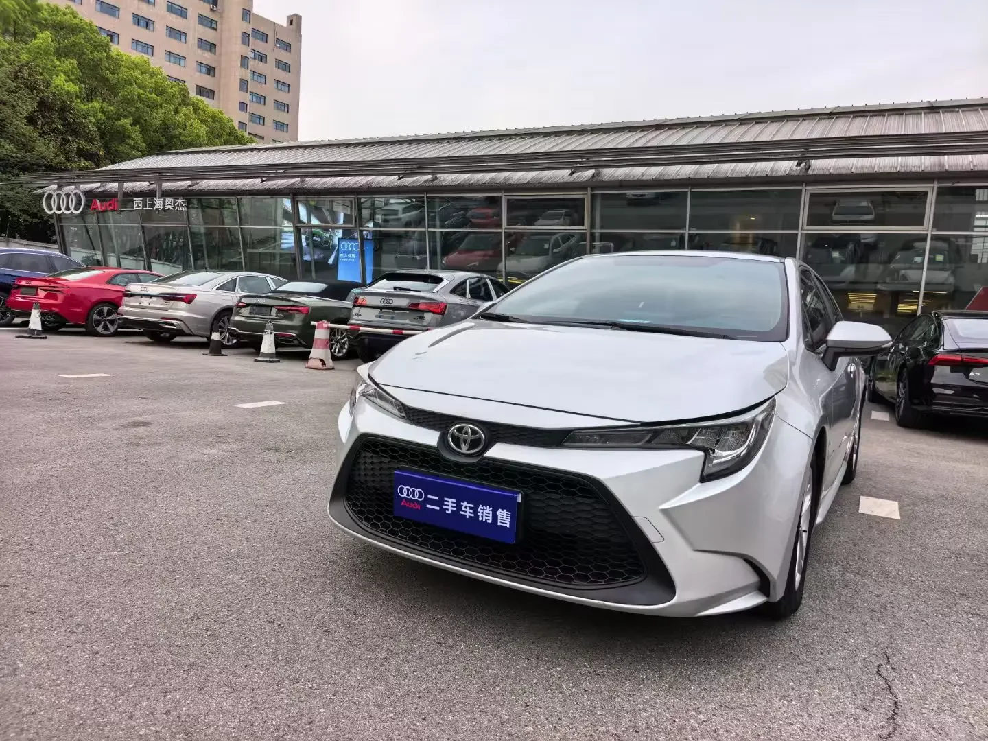 Toyota Levin (Lei Ling)  из Китая