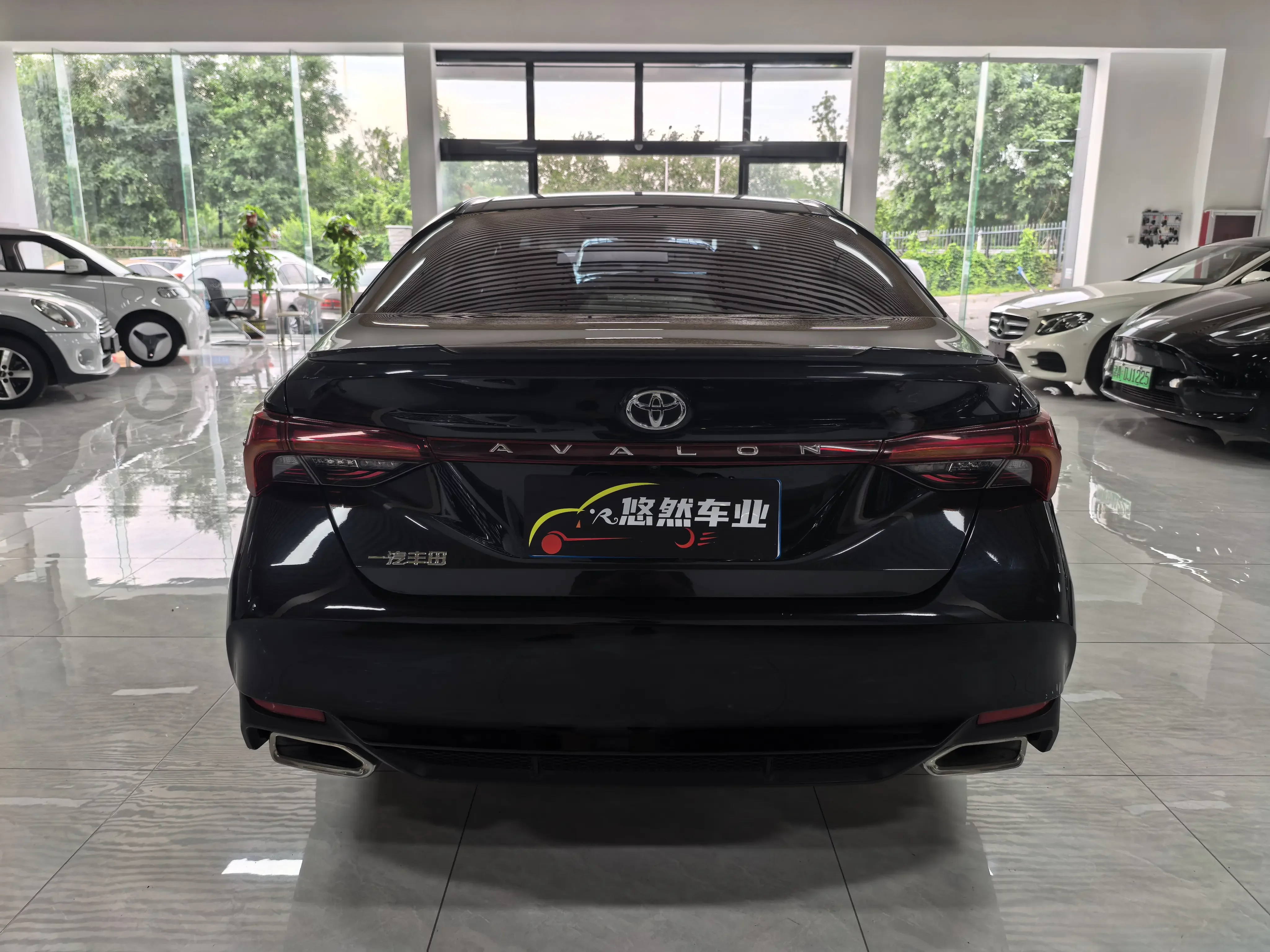 Toyota Avalon