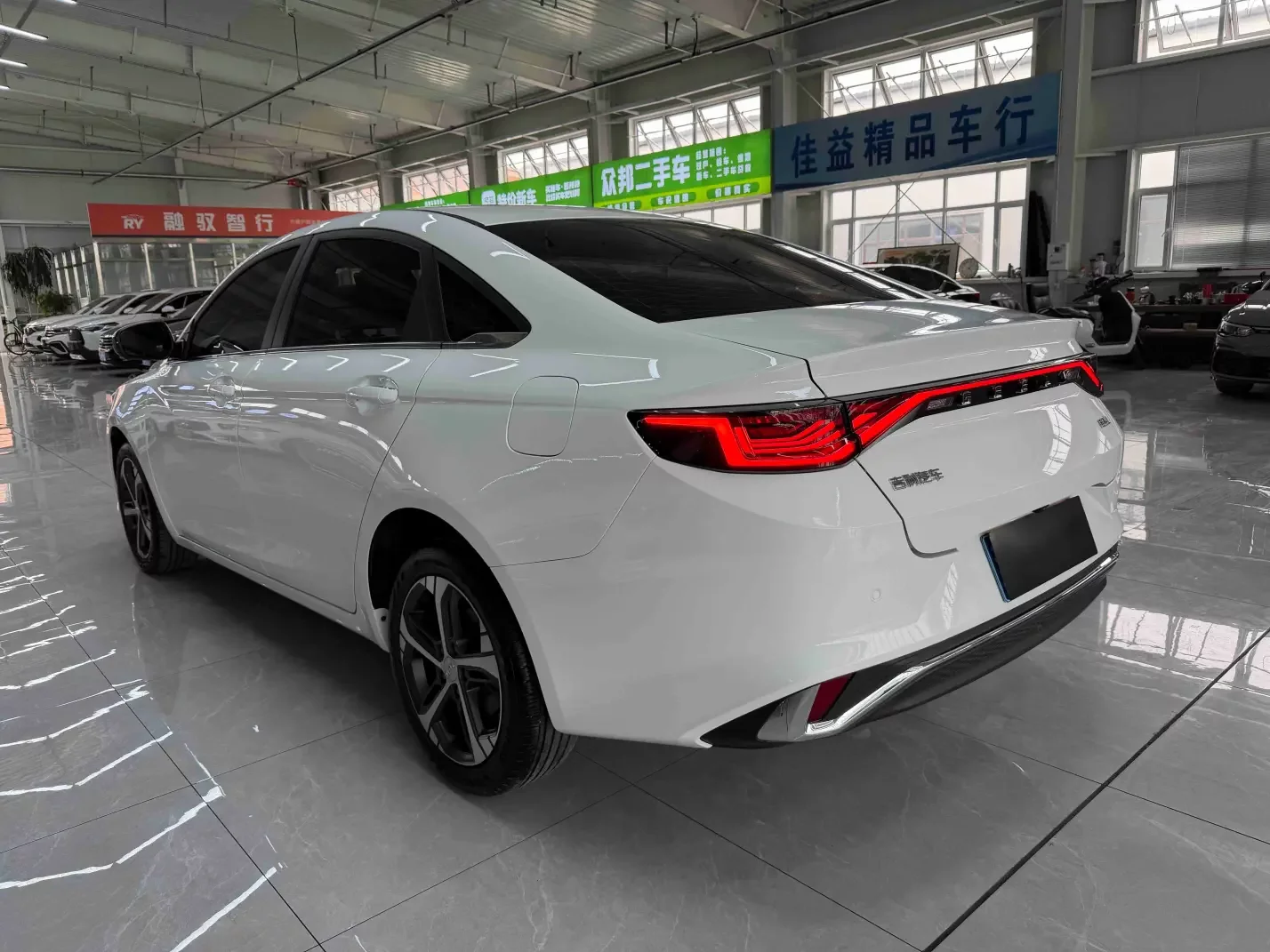 Geely Emgrand L