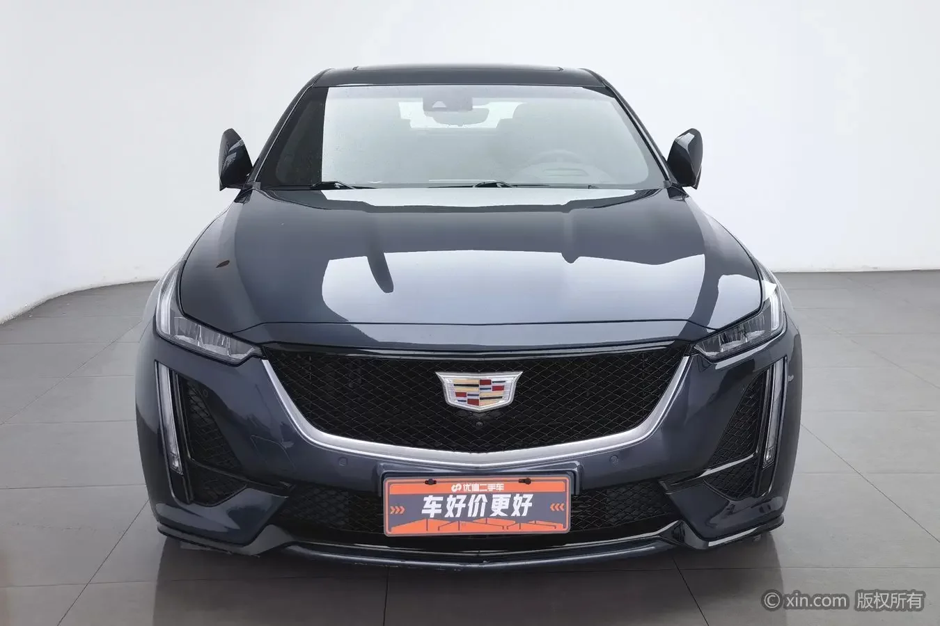 Cadillac CT5  из Китая