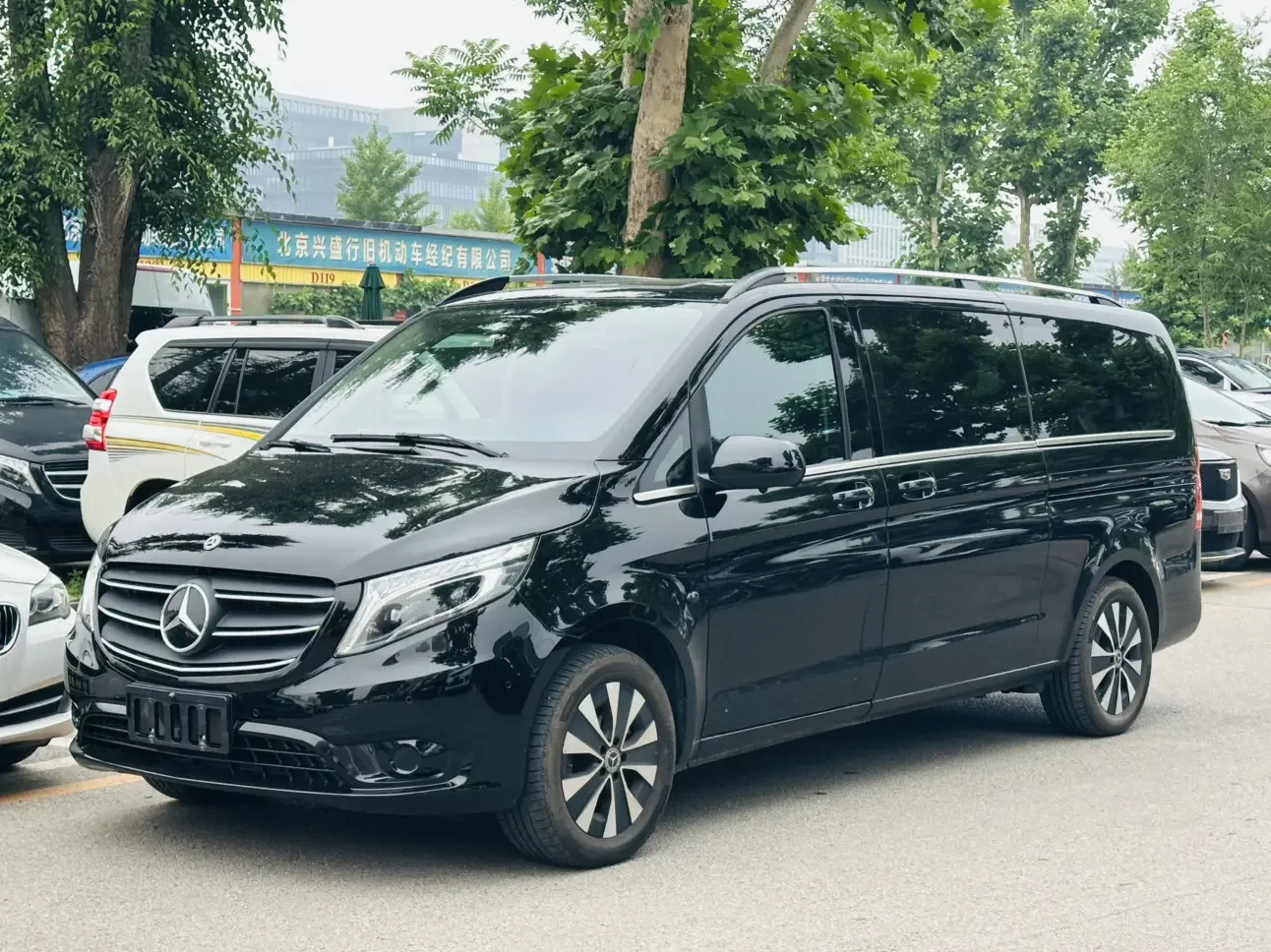 MERCEDES-BENZ VITO