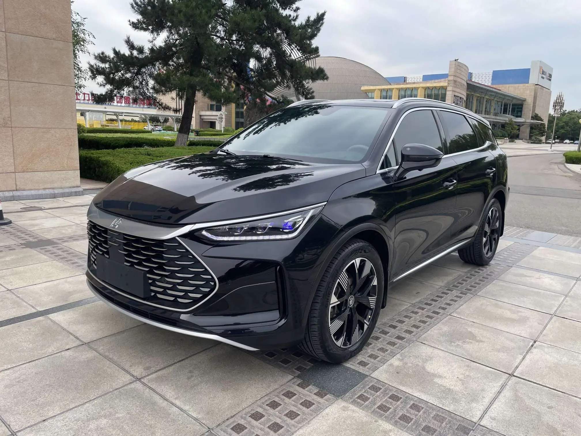 BYD Tang DM