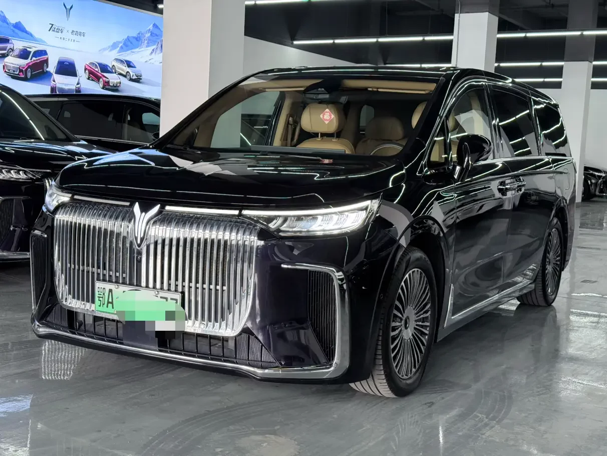 Voyah Lantu Dreamer PHEV  из Китая