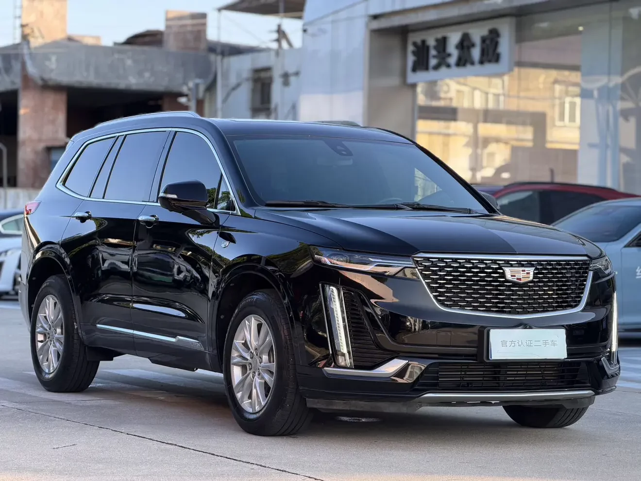Cadillac XT6