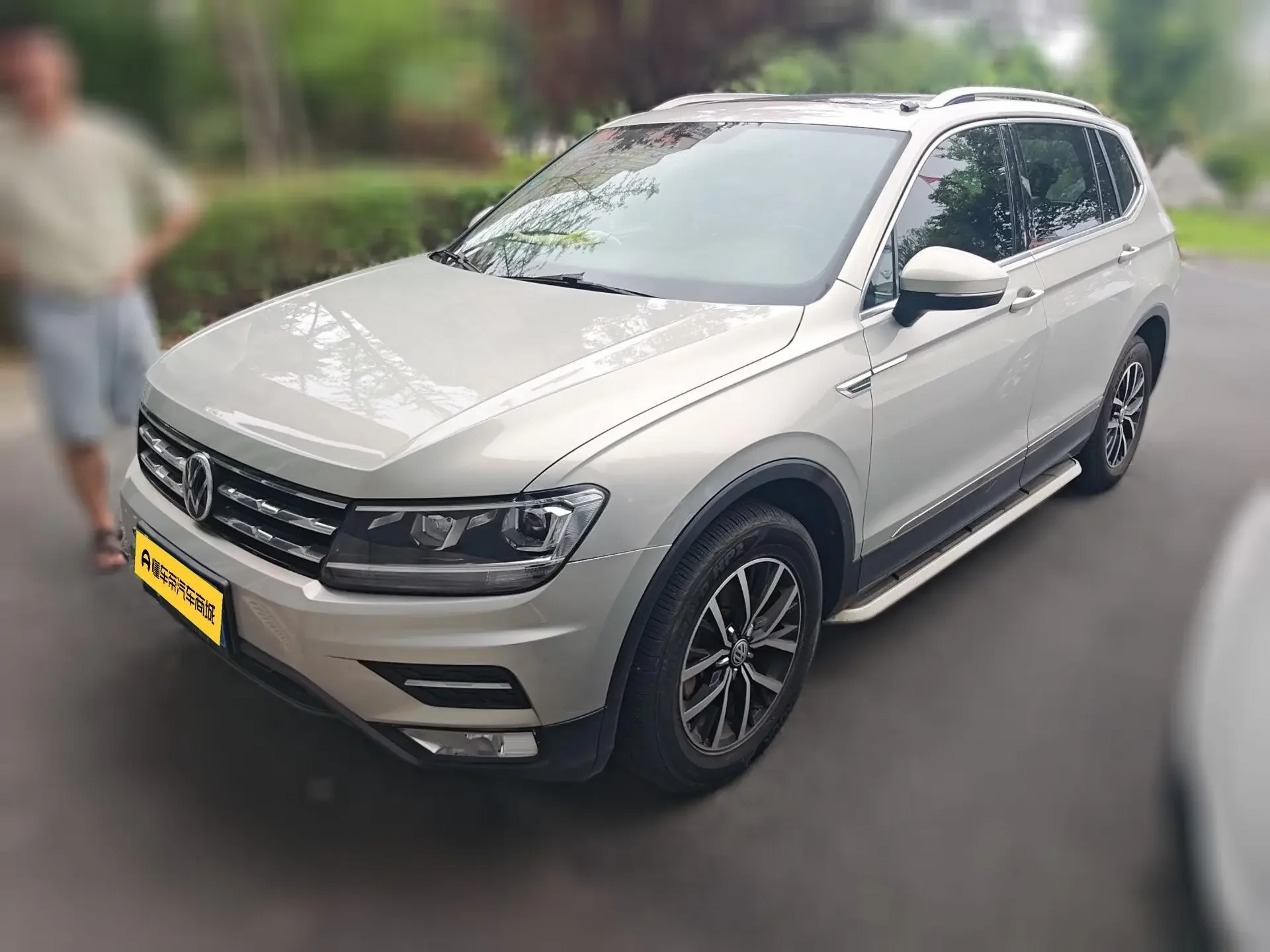Volkswagen Tiguan L