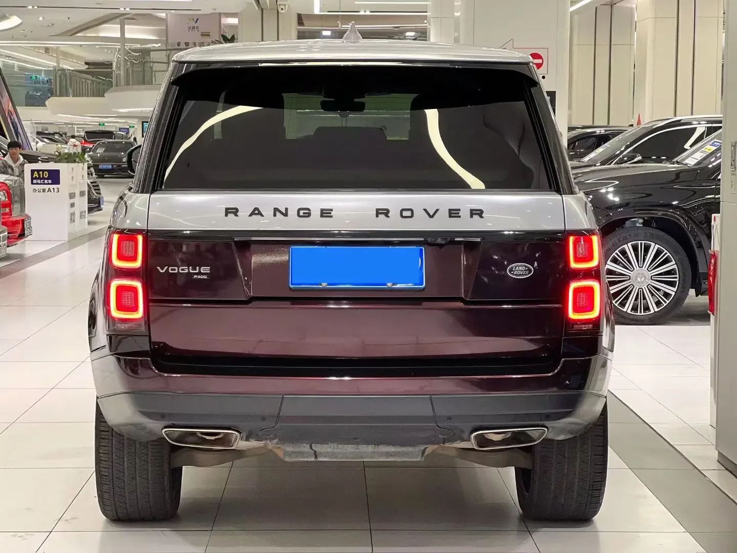 Land Rover range rover