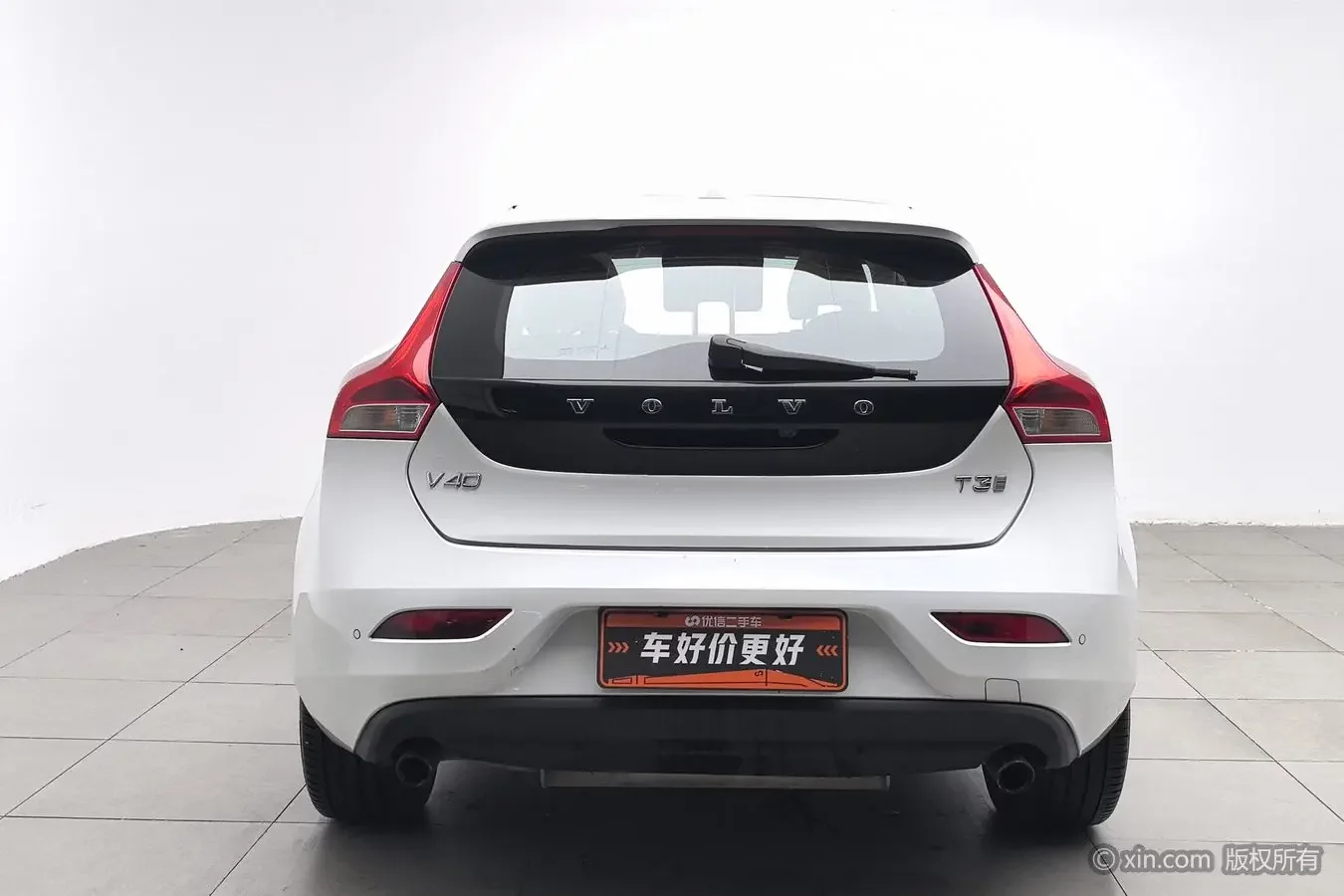 Volvo V40