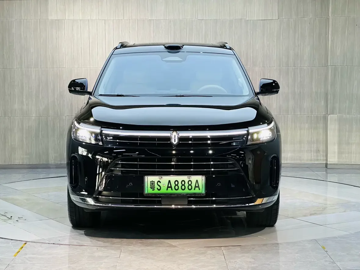 AITO M7