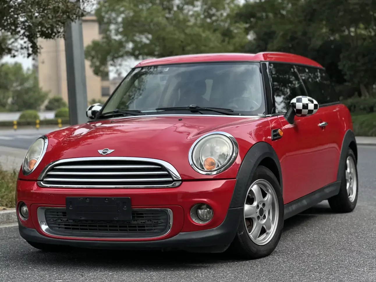 MINI CLUBMAN