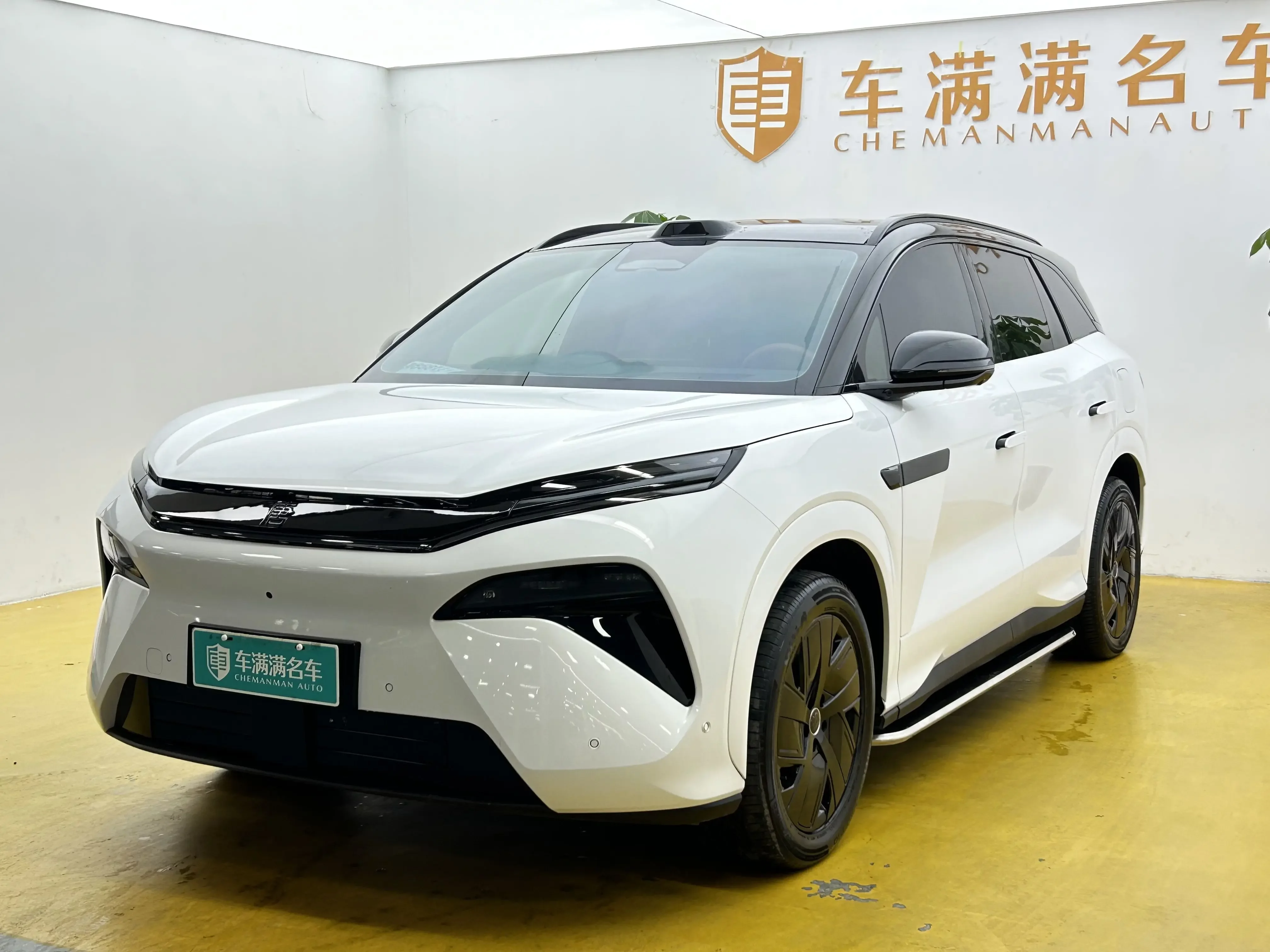 BYD Tang L EV