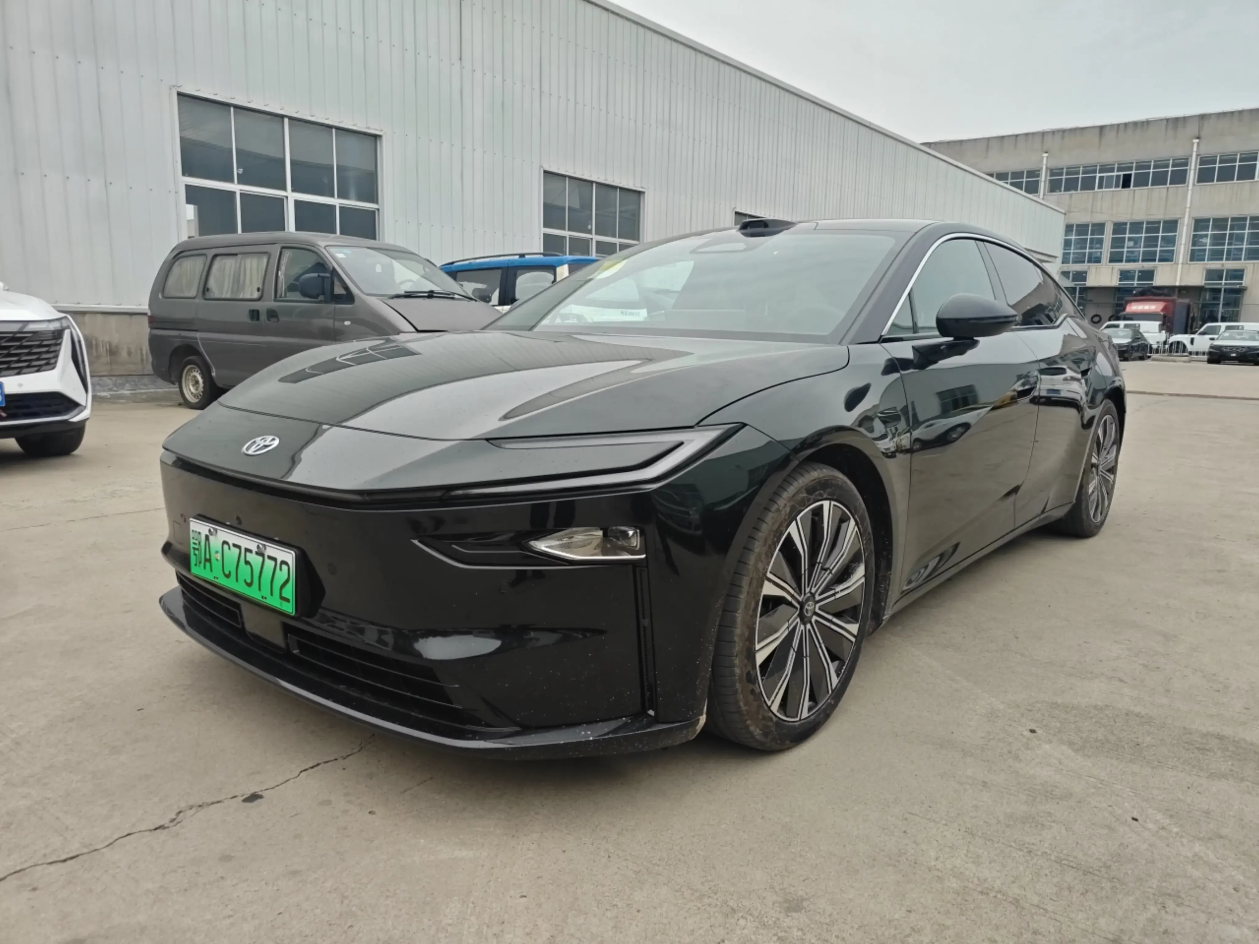 Toyota Platinum 7