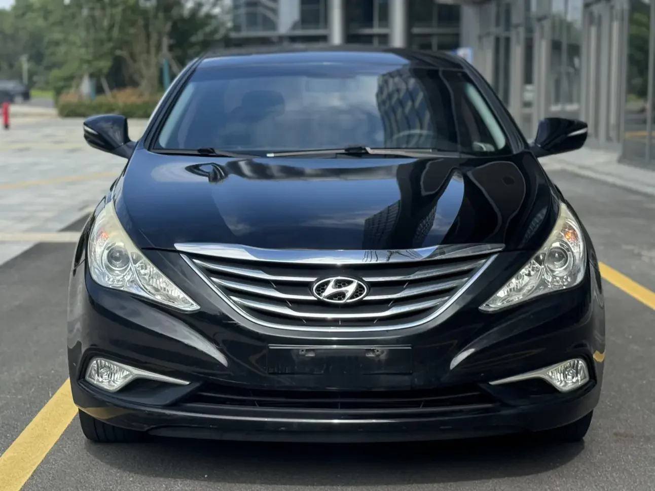 Hyundai sonata eight