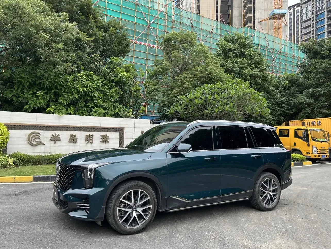 GAC Trumpchi GS8  из Китая