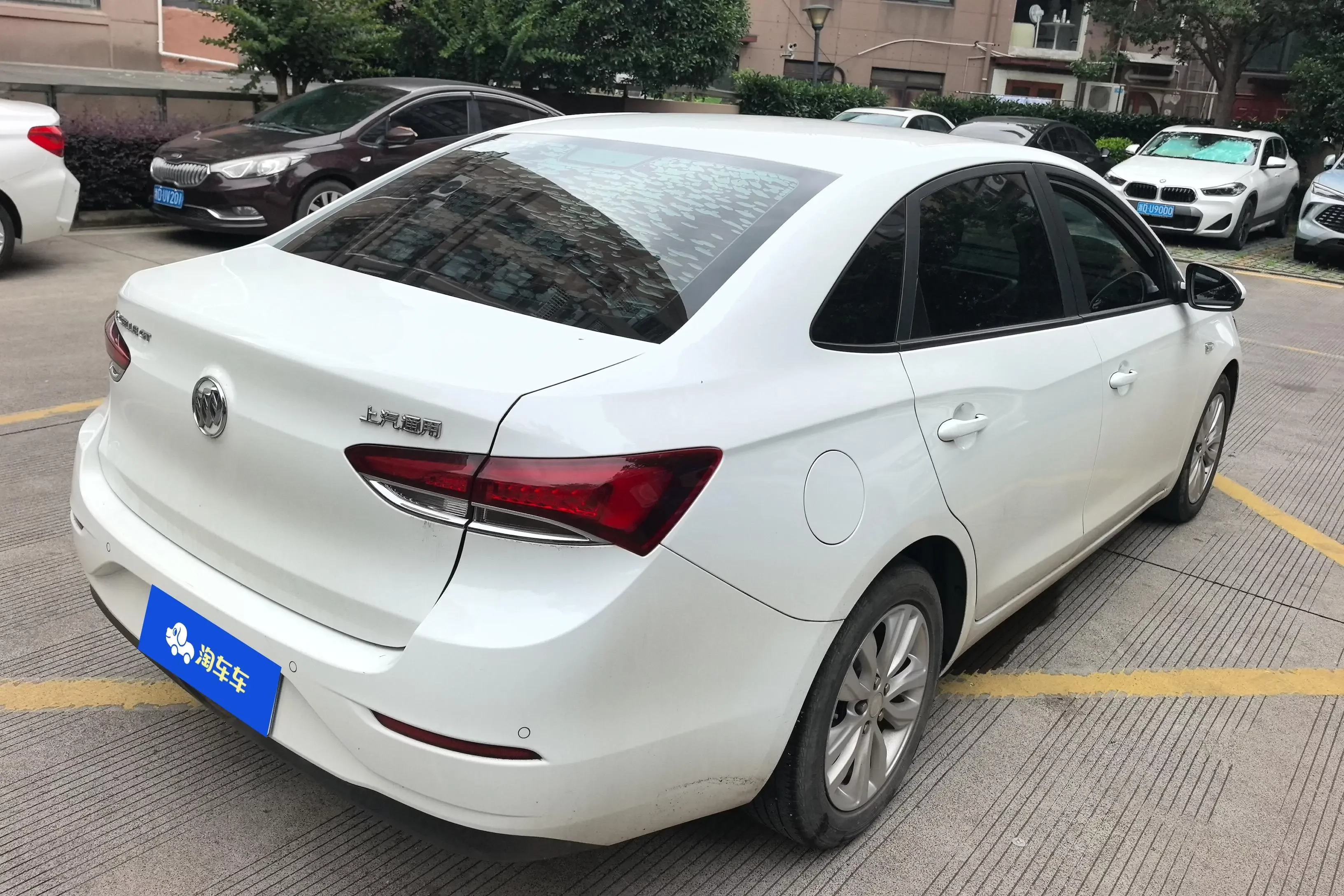 Buick Yinglang
