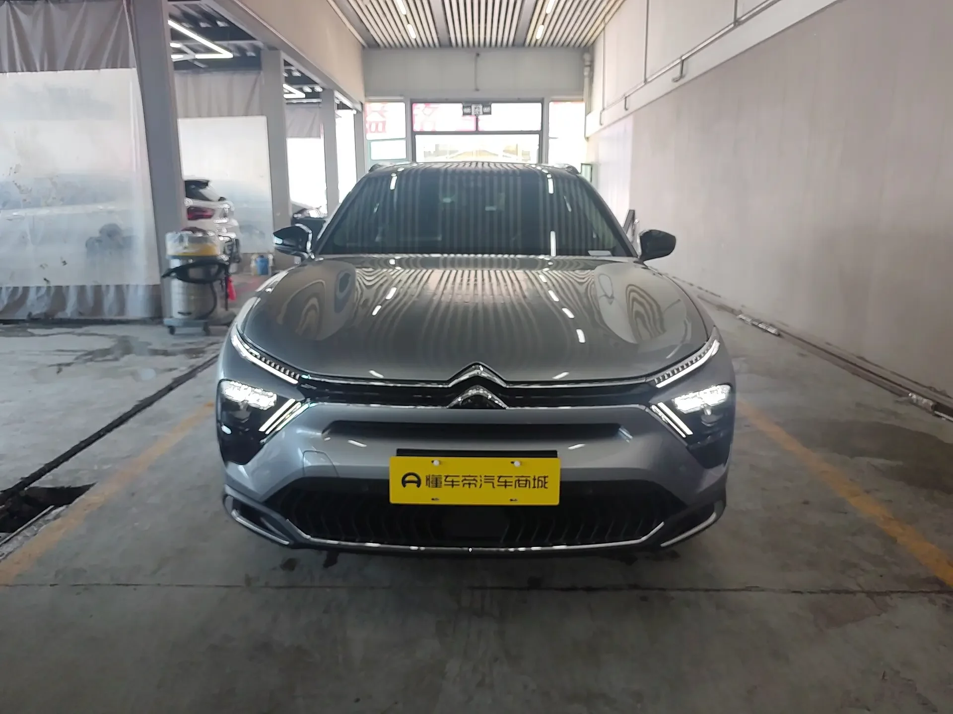 Citroën Versailles C5 X
