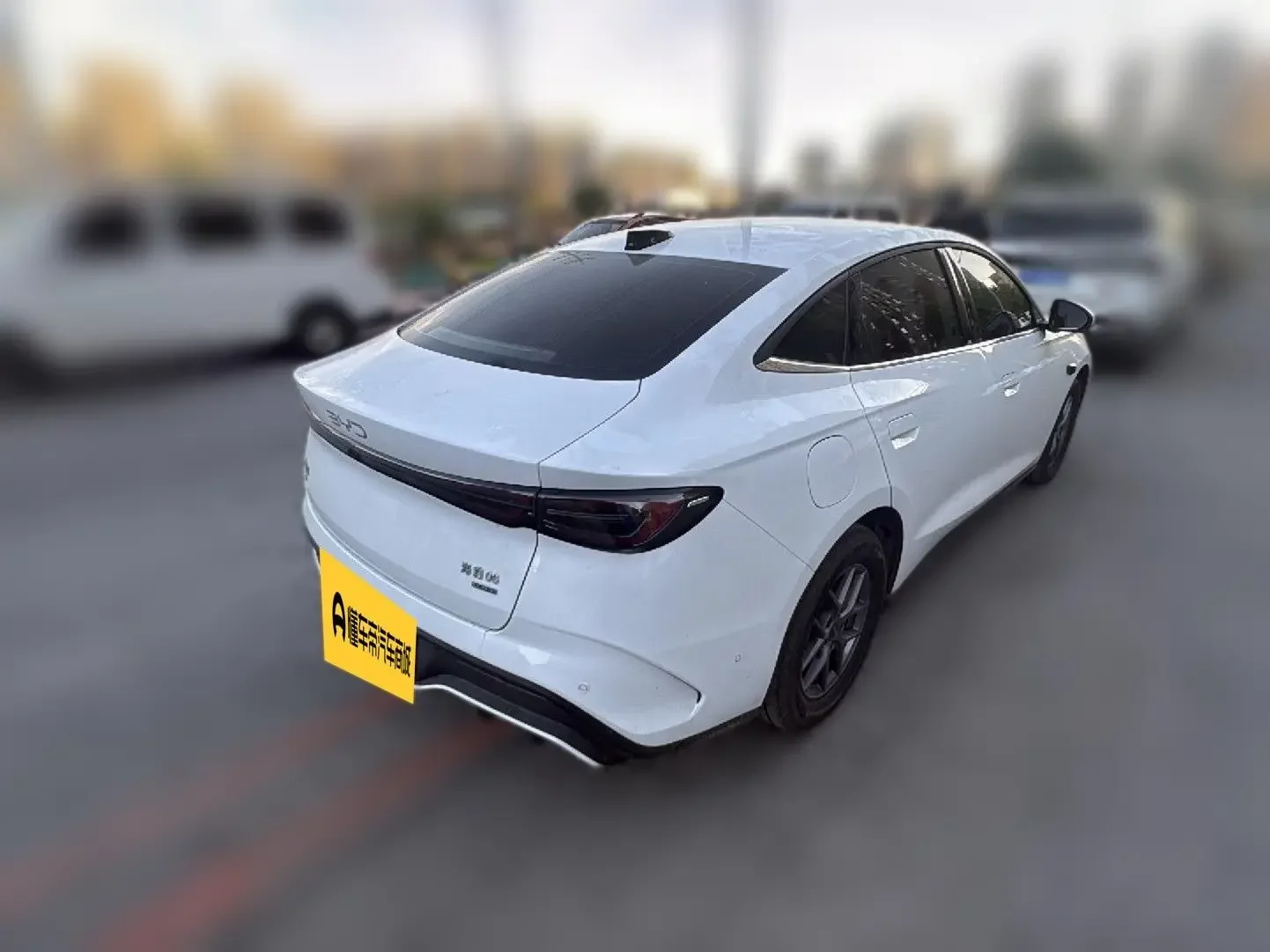 BYD Seal 06DM