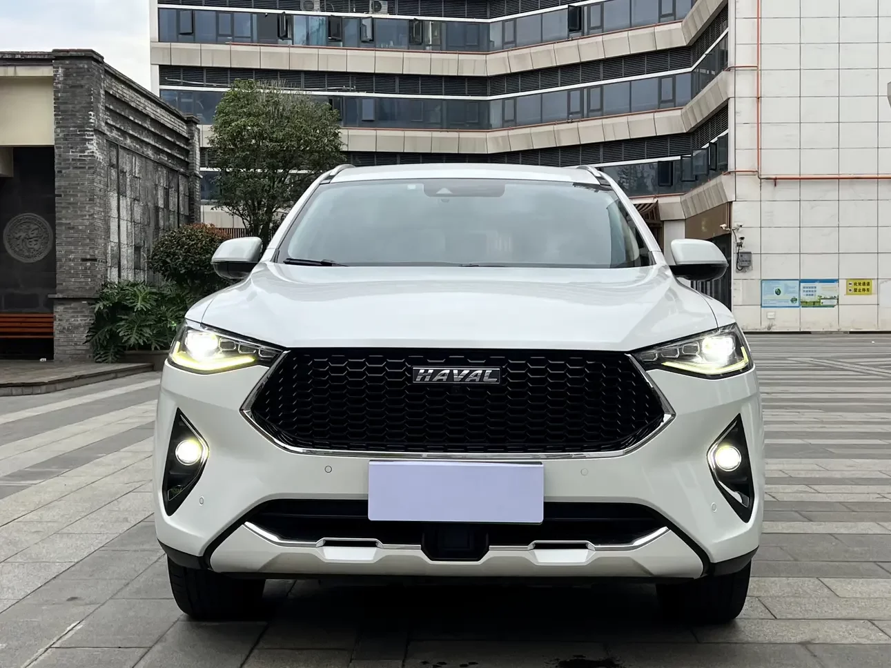 Haval F7