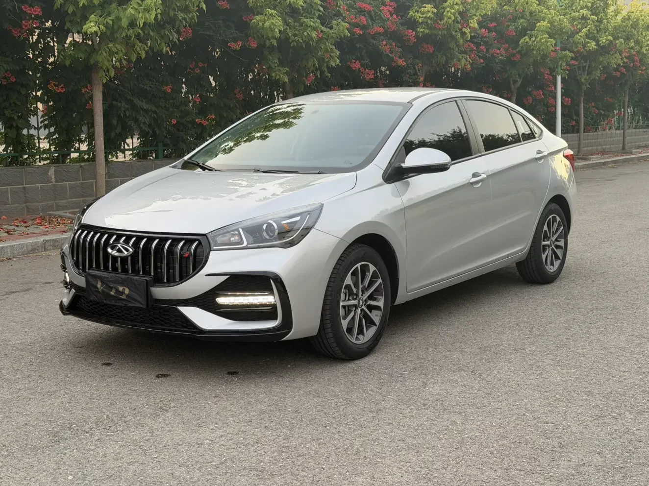 Chery Arrizo 5