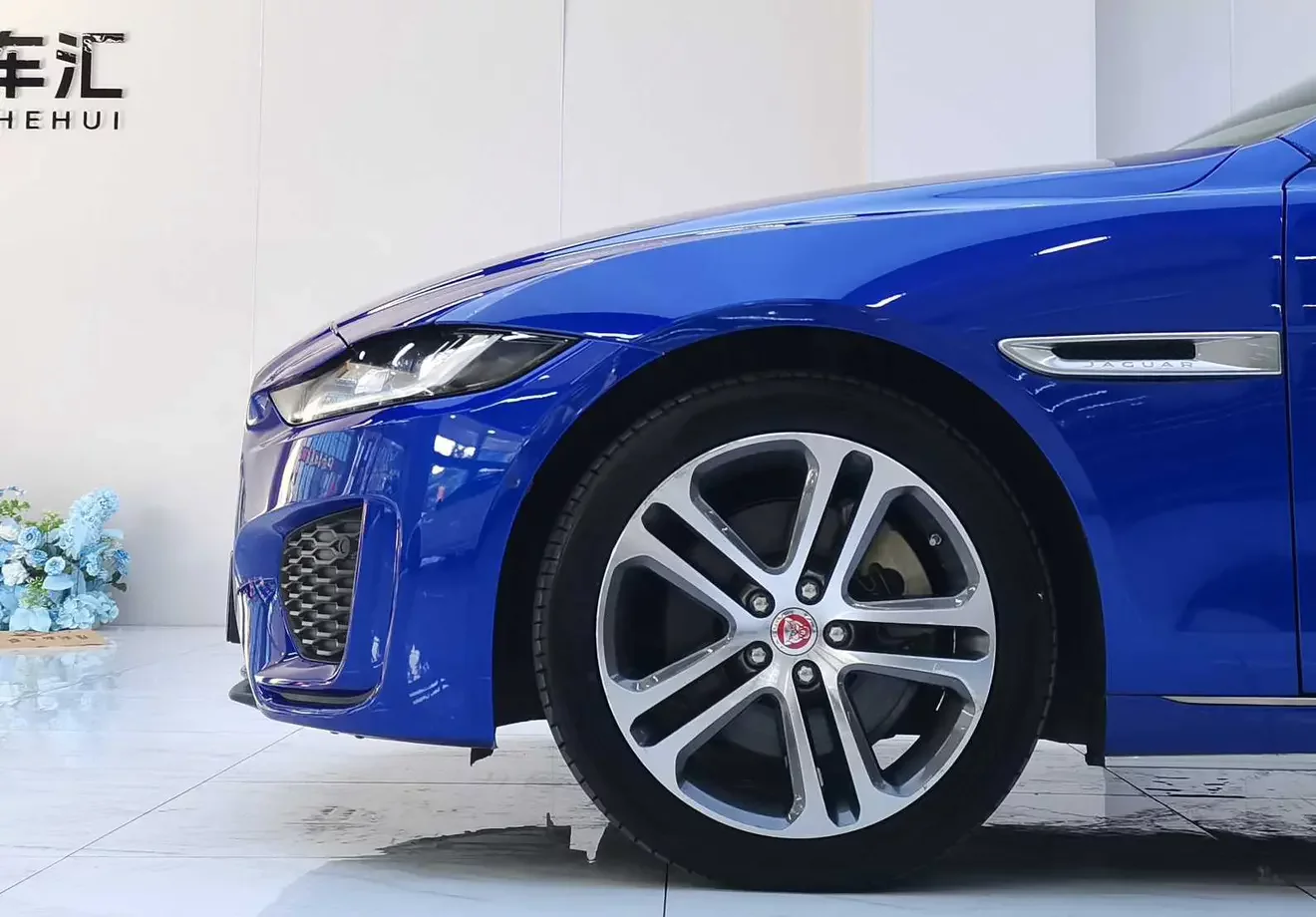 Jaguar XEL