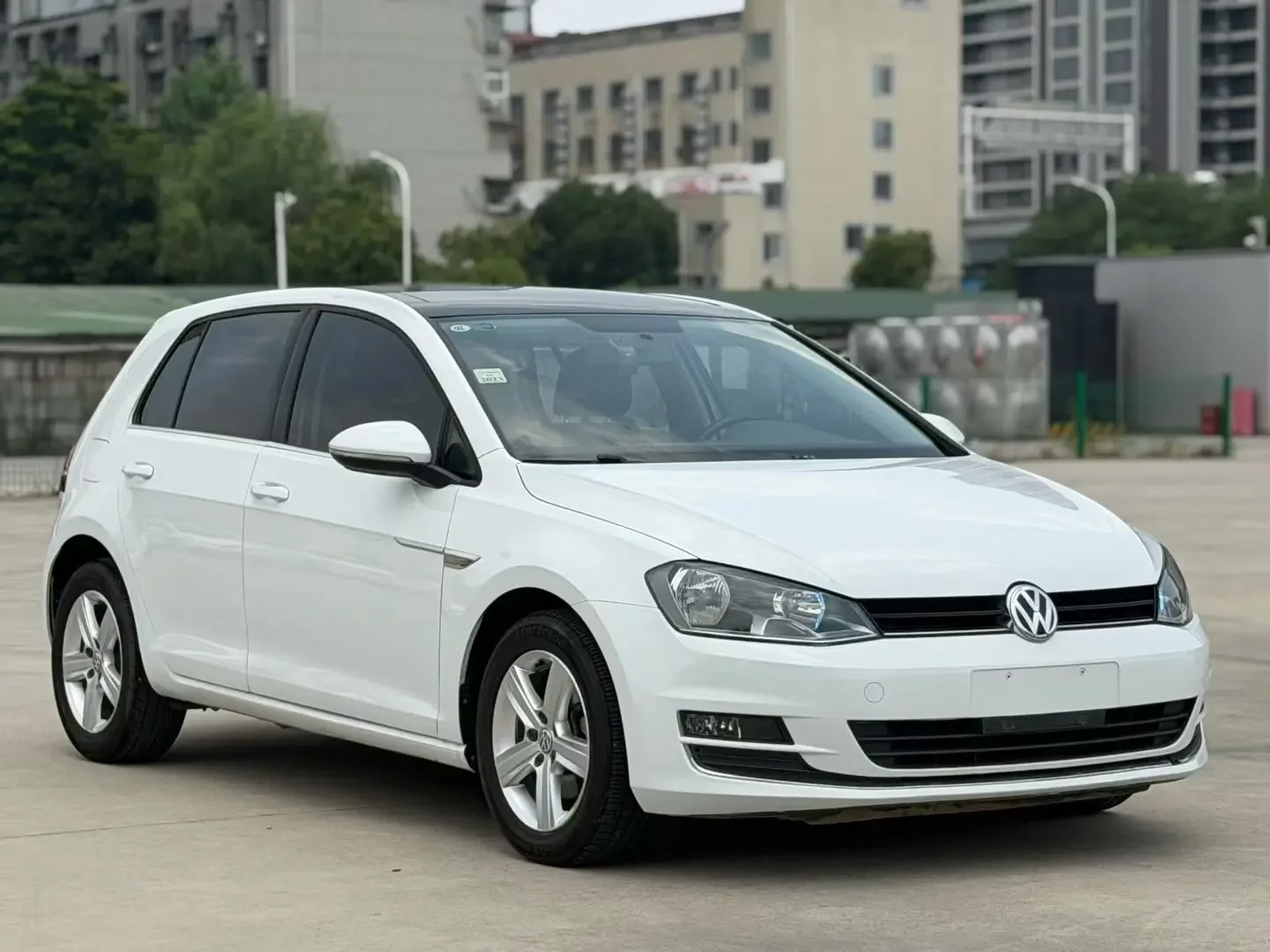 Volkswagen golf