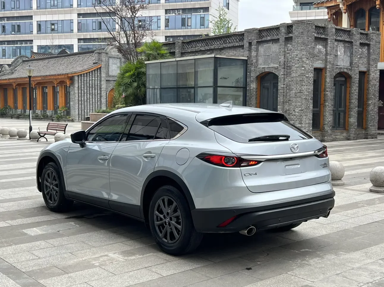 Mazda CX-4
