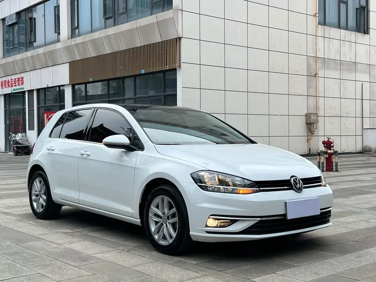 Volkswagen golf