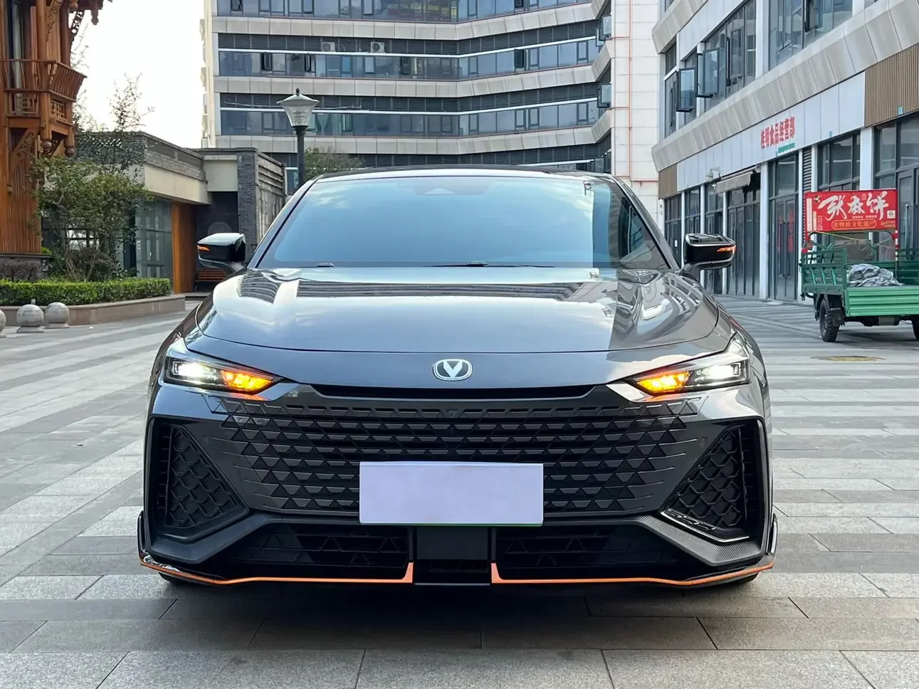 Changan UNI-V