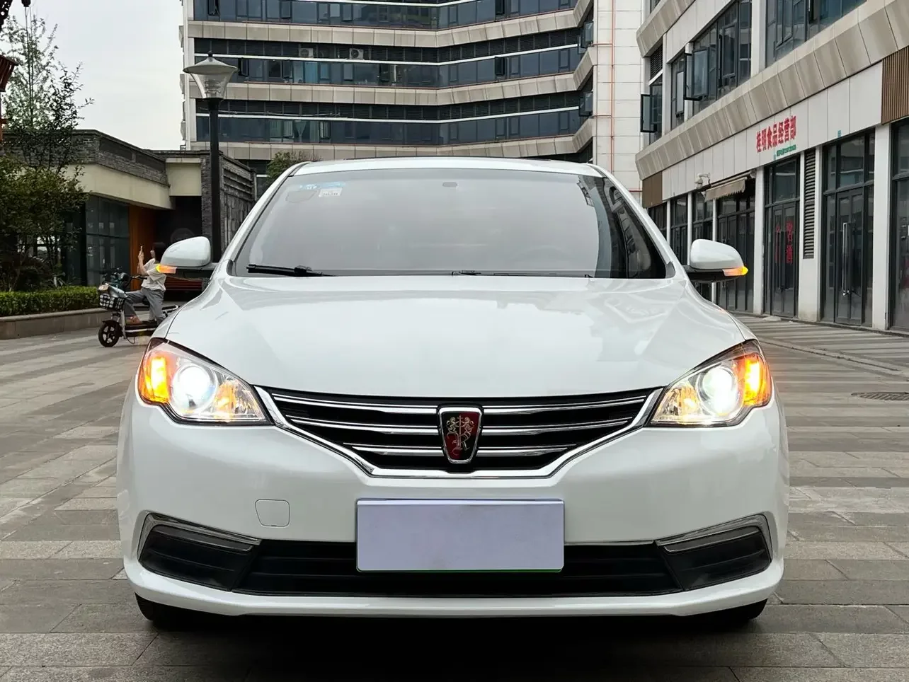 Roewe 360