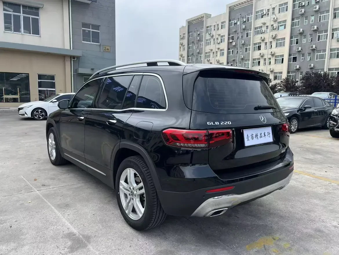 Mercedes-Benz GLB