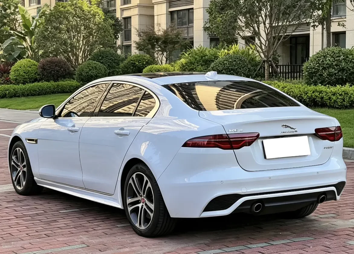 Jaguar XEL