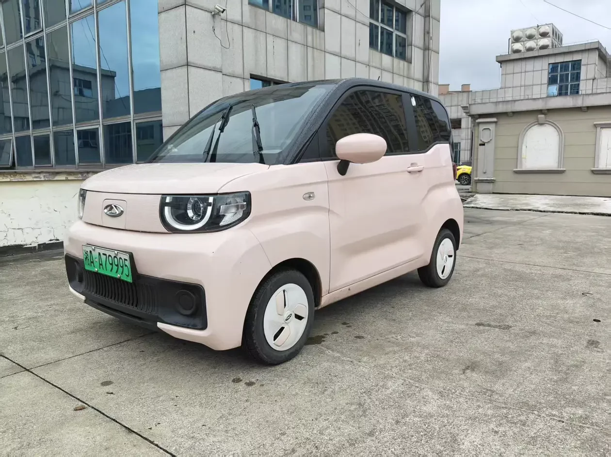 Chery QQ ice cream