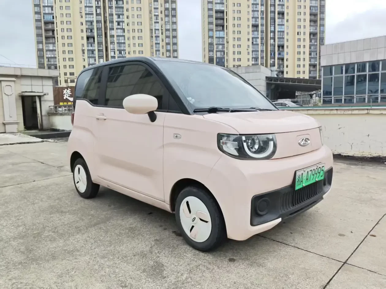 Chery QQ ice cream