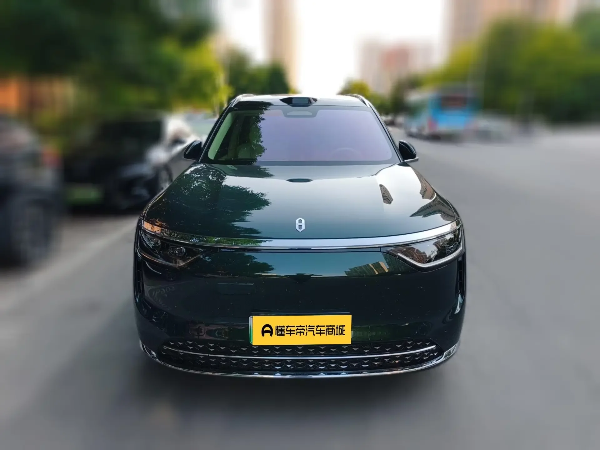AITO QJM8