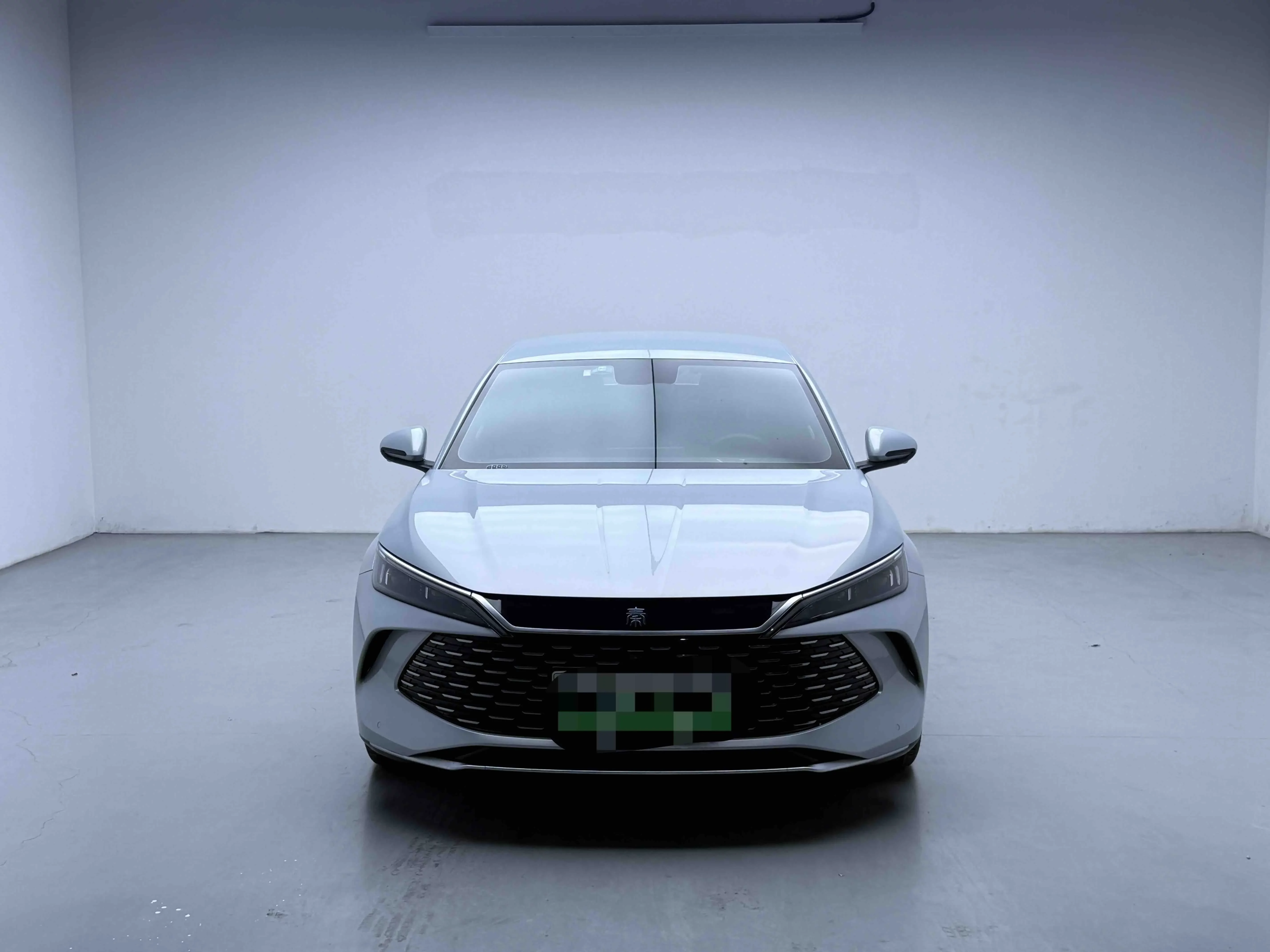 BYD Qin L DM