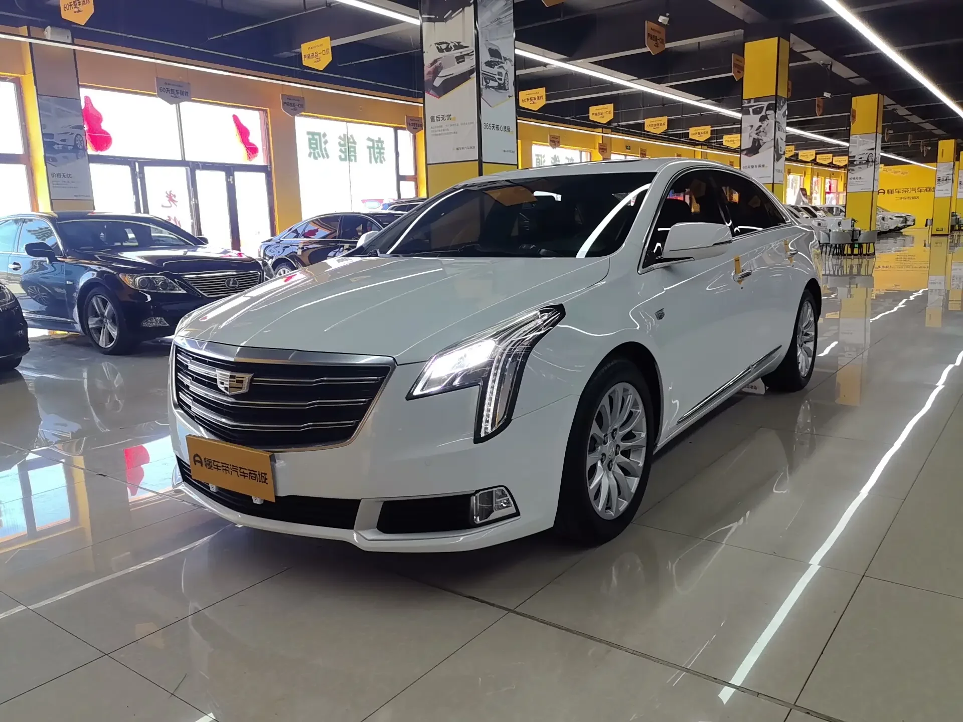 Cadillac XTS