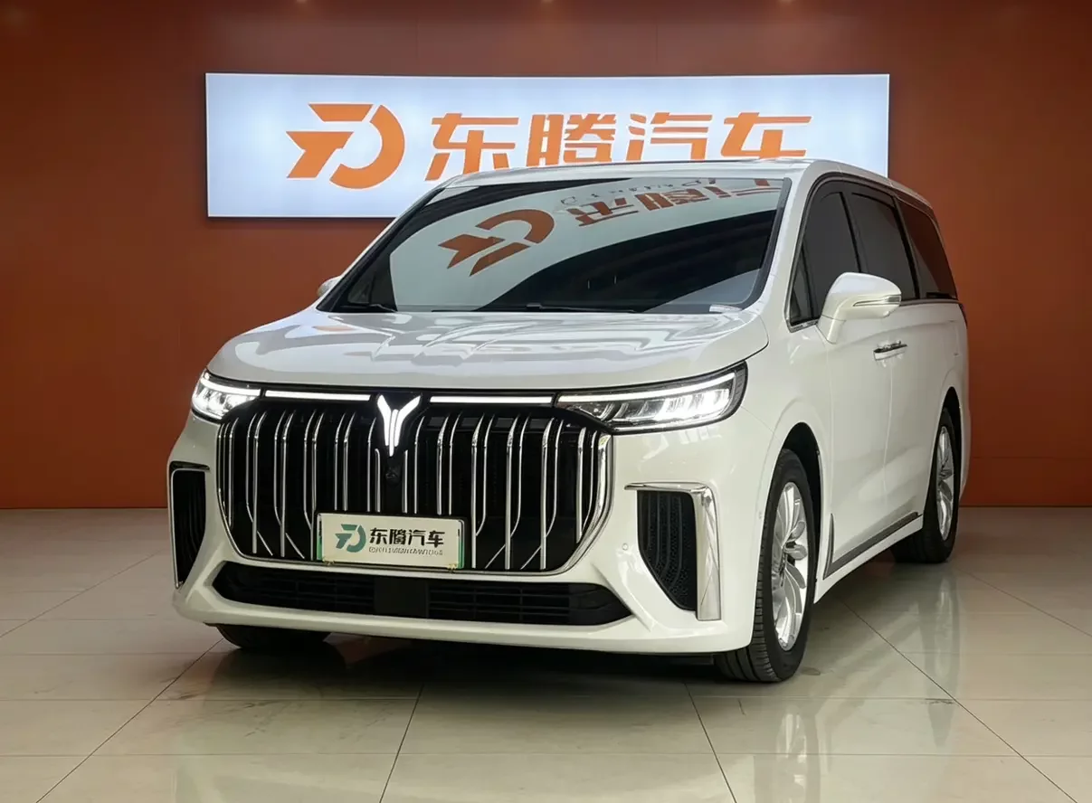 Voyah Lantu Dreamer PHEV  из Китая