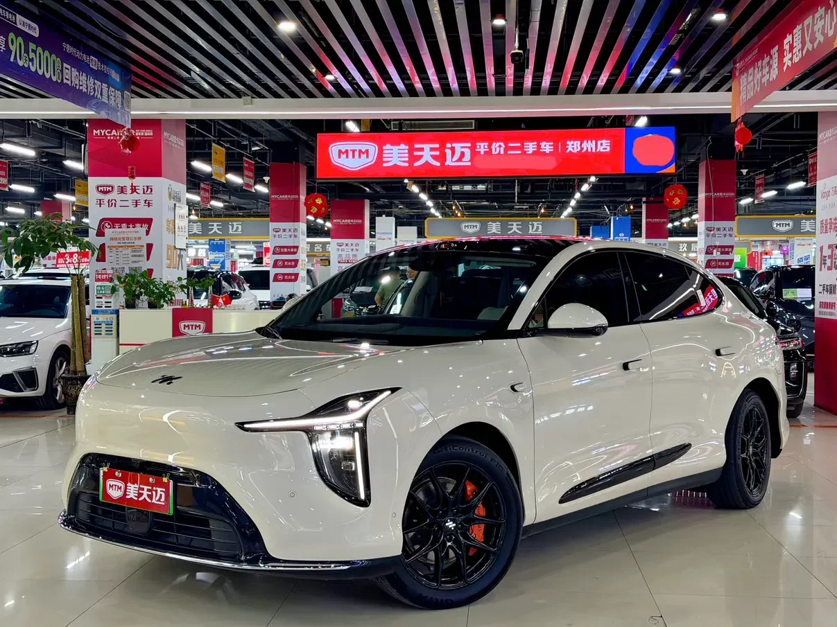 Zhiji LS6  из Китая