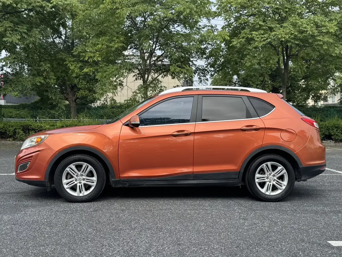 GAC Trumpchi GS5
