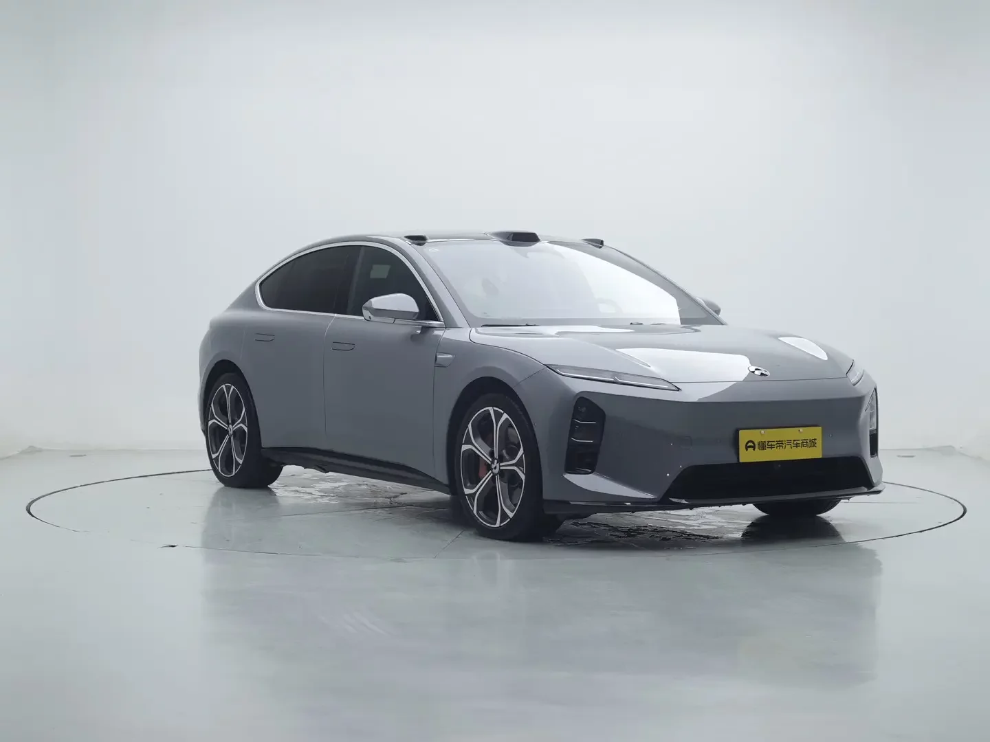 NIO ET5