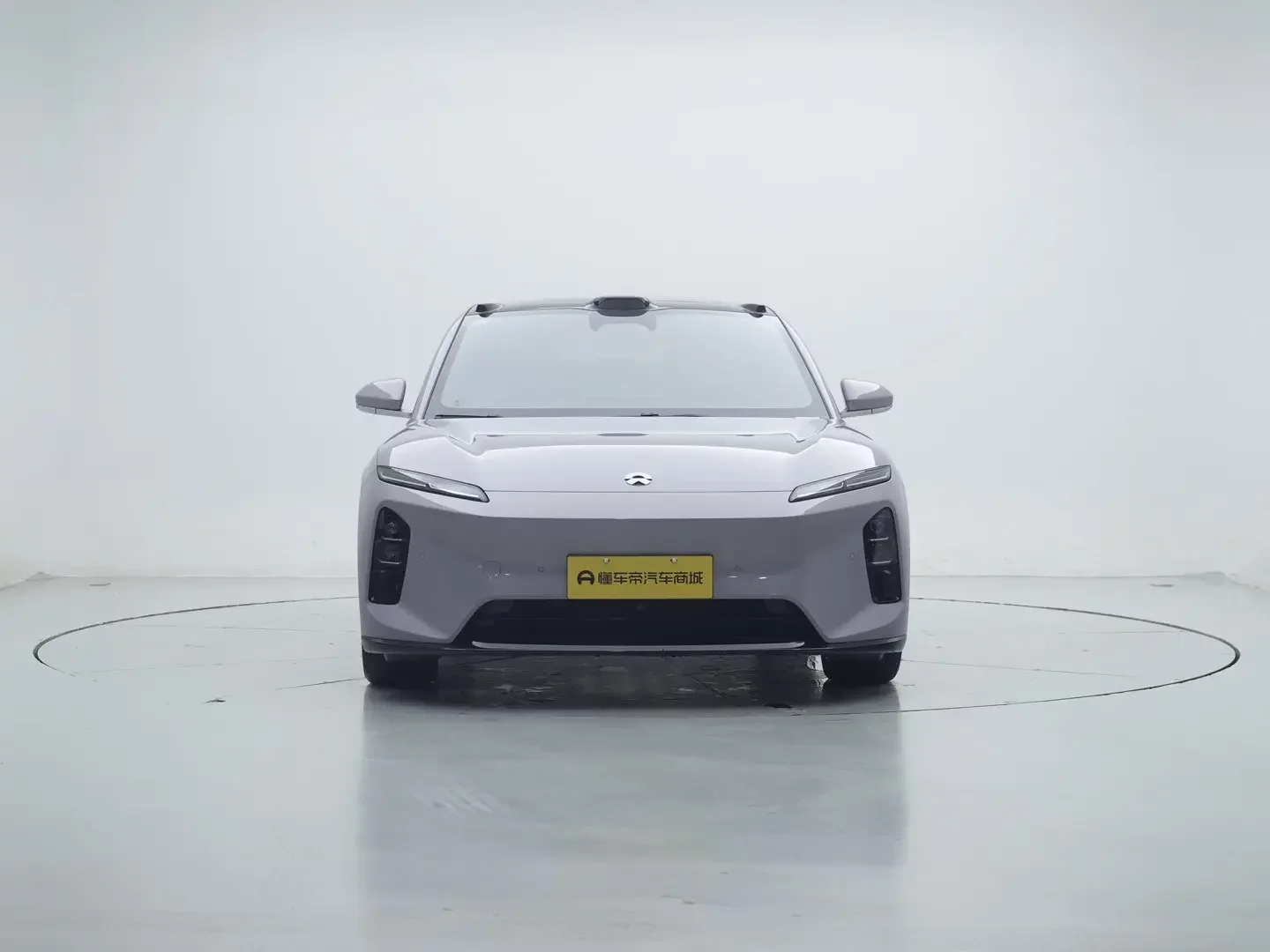 NIO ET5