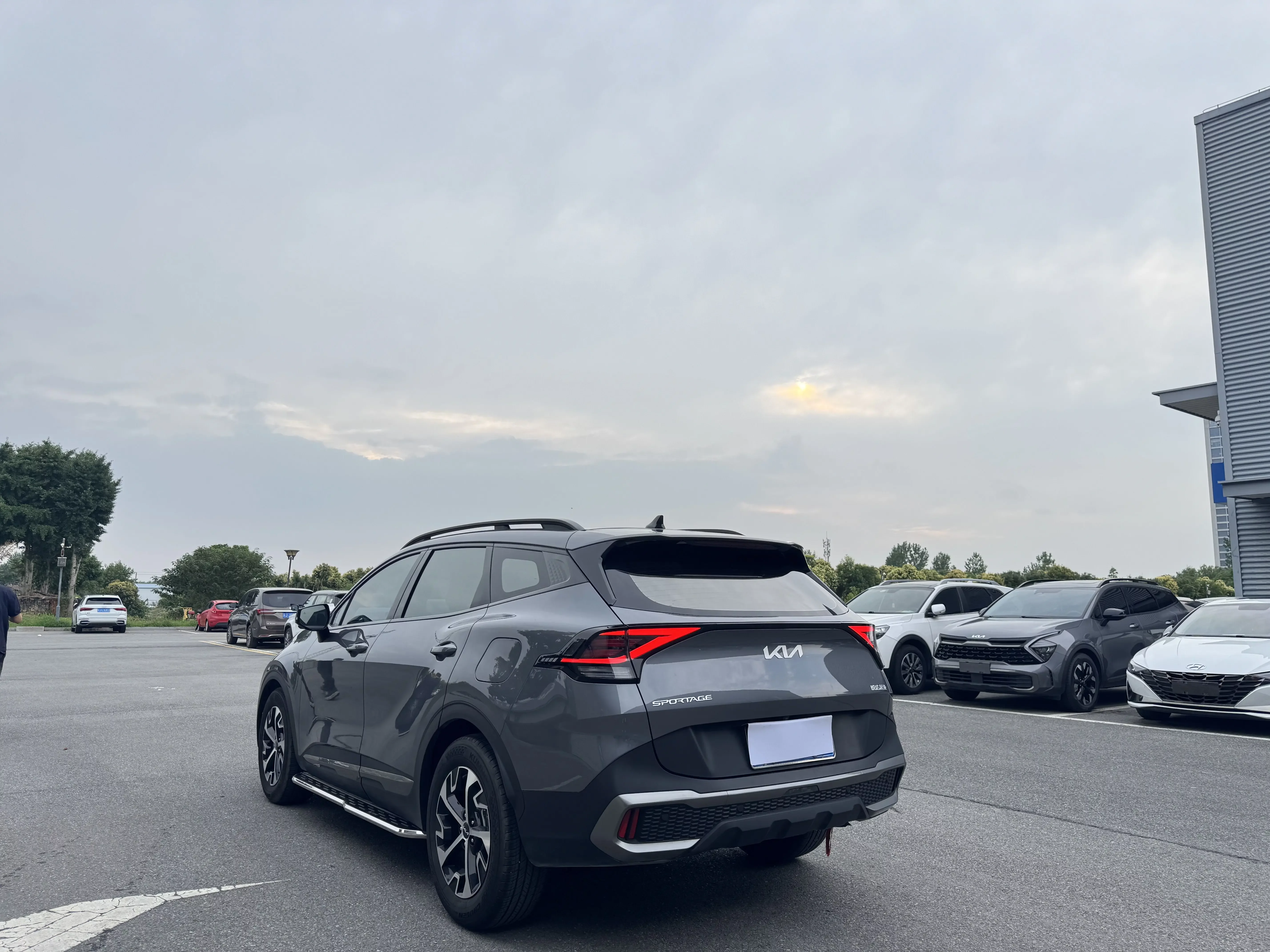 Kia Lion Platinum Expands the Boundary