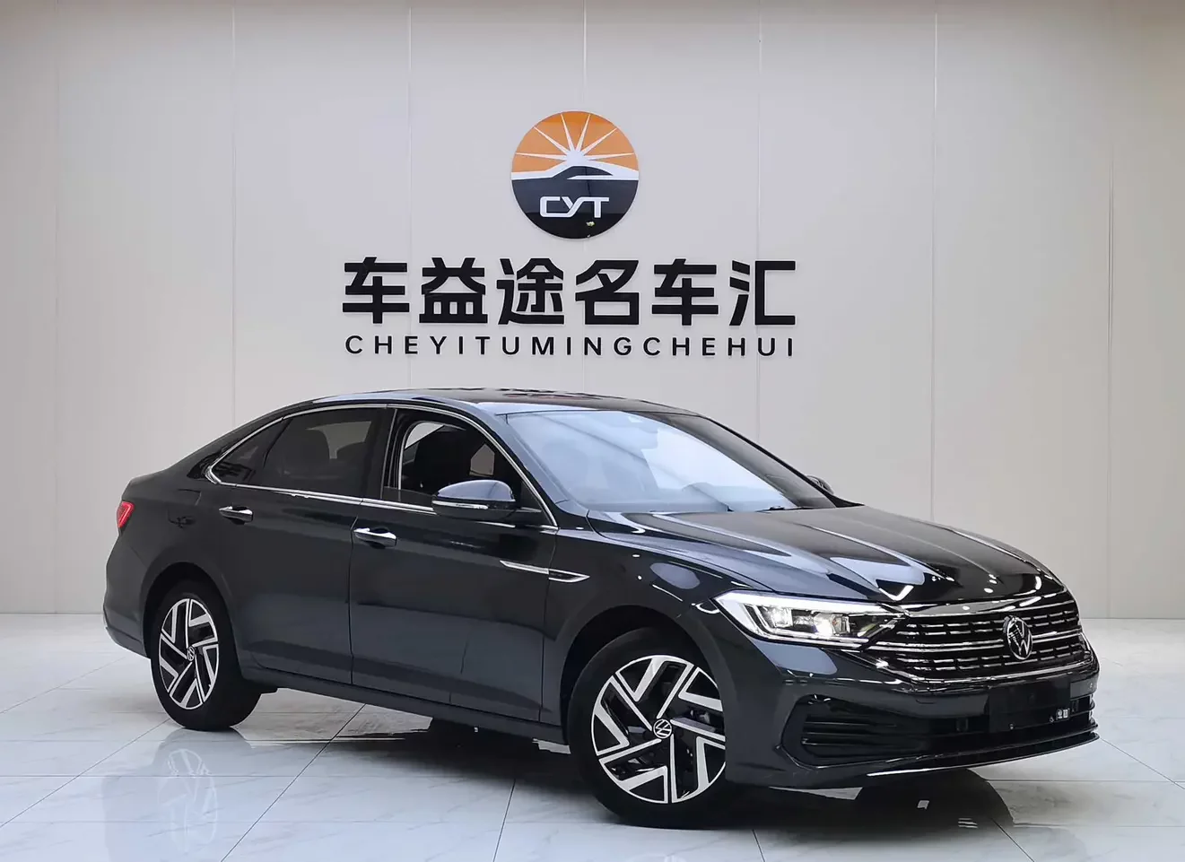 Volkswagen Sagitar